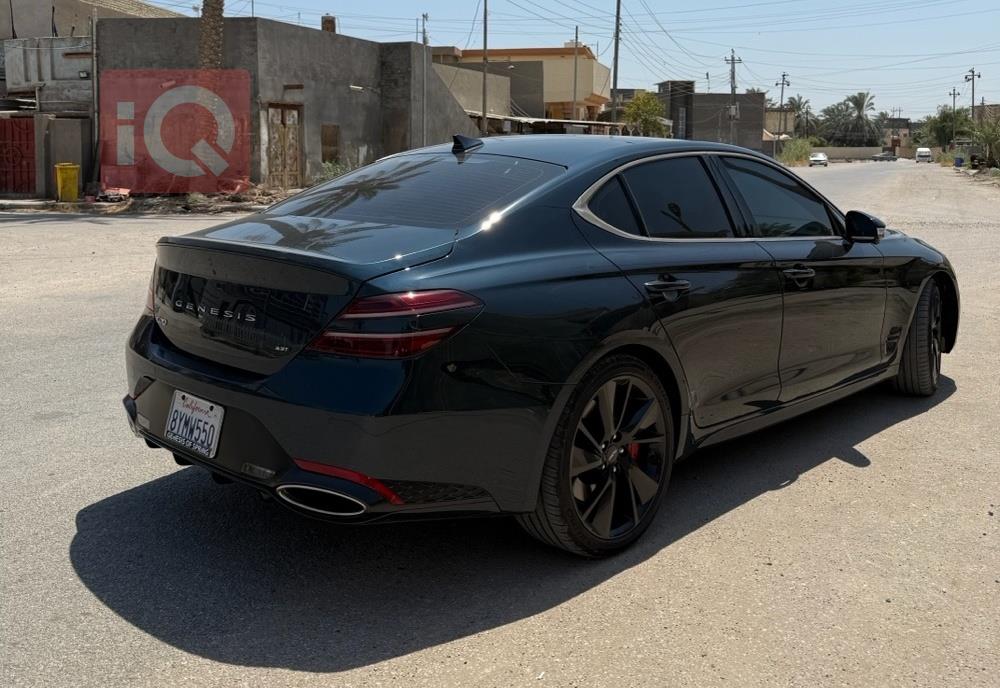 Genesis G70